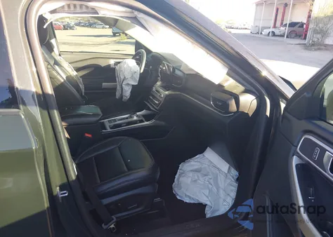 2022 Ford Explorer Xlt z USA, uszkodzony, nr VIN 1FMSK7DH3NGA71098